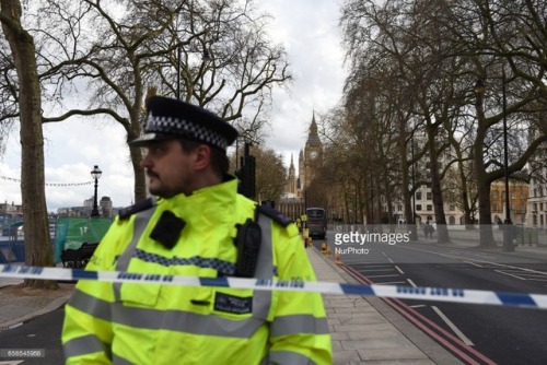 albertopezzali: Aftermath in Westminster after terror attack. Alberto Pezzali/NurPhoto/Getty Images