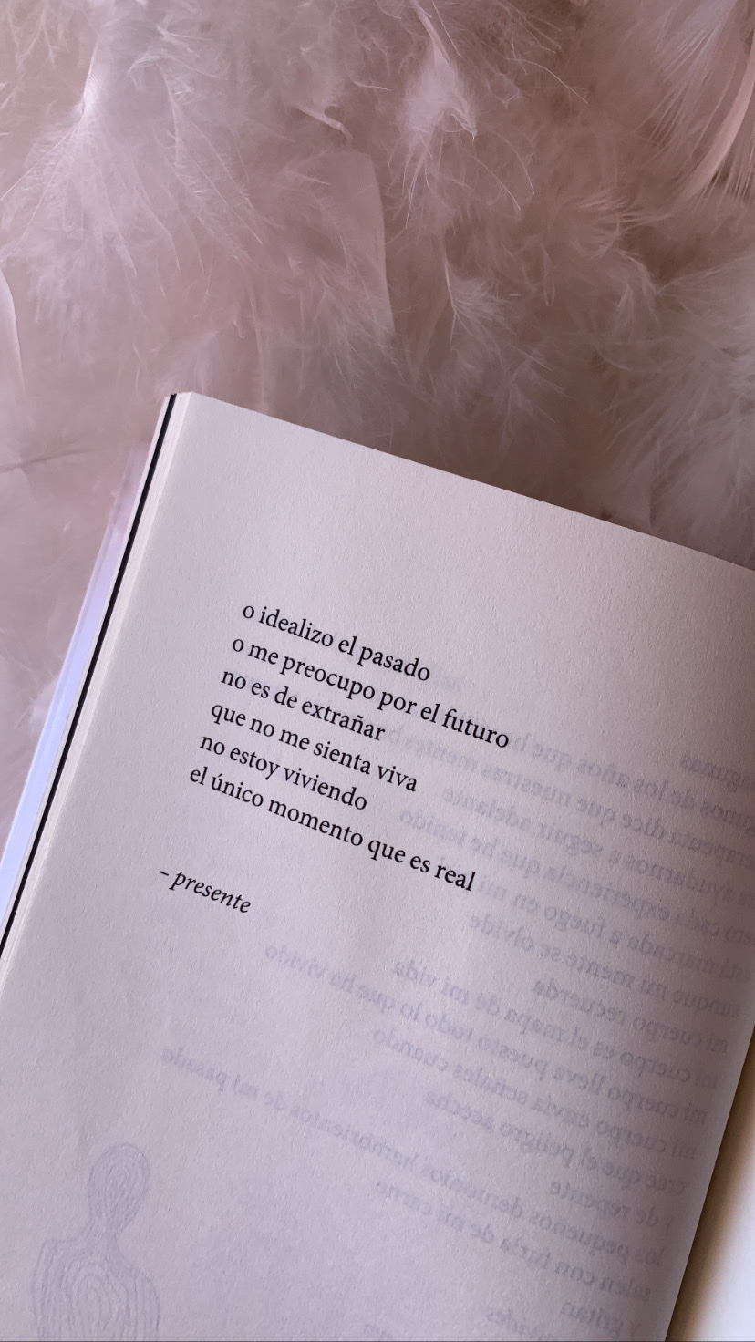 Poema del libro Todo lo que necesito existe ya en mí- Rupi Kaur 