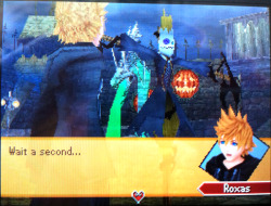 hatchan:  I’m sorry I will never get over the fact that Jack Skellington made a halloween decoration based on Roxas 