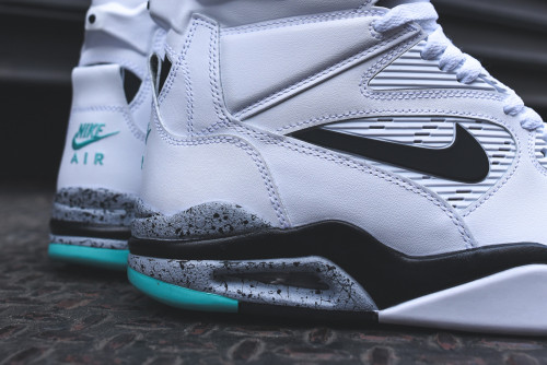 nock-nock-nock:  Nike Air Command Force “White / Wolf Grey / Hyper Jade”