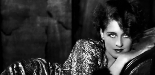bogarted:  Women in Pre-Code Hollywood During the days of silent film women were often portrayed as simple stereotypes, the ingenue, the saint, the fallen woman or the vamp, to name a few. However during the what is now known as the Pre-Code era, the