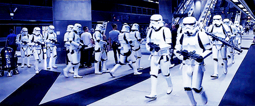 hardyness:Ben Mendelsohn + Stormtroopers on working on Rogue One: a Star Wars Story