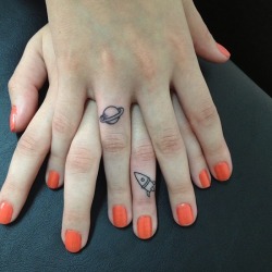 Not a big fan of hand tattoos, but I like
