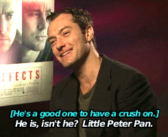 iwantcupcakes:  Jude calls RDJ “Little Peter Pan” (x). 