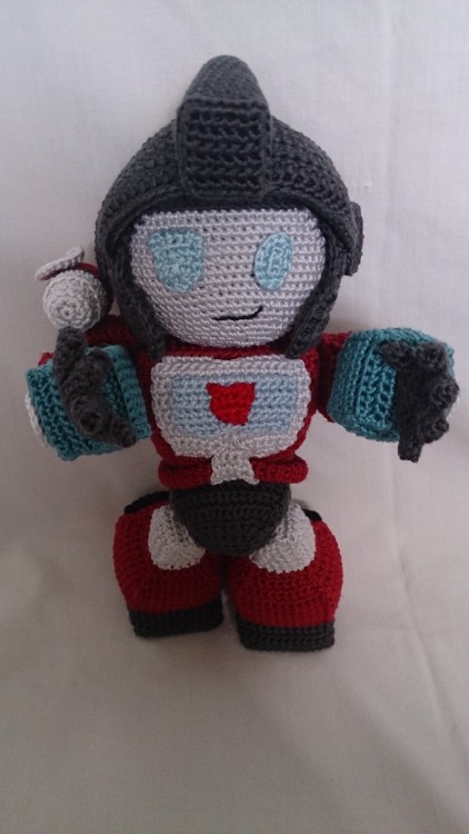 XXX ladydragon76:  Perceptor Complete!  Eeee!  photo