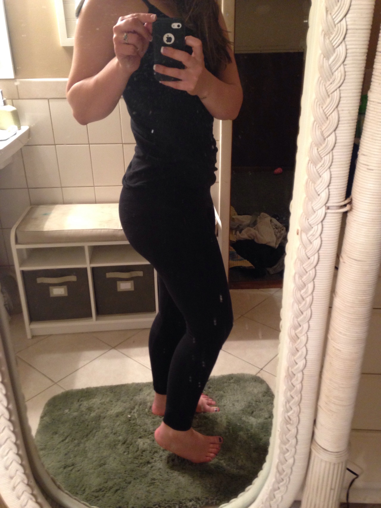 favoriteaerie:  yourethesongtomyheart:  Trying to build up the thick thigh &amp;