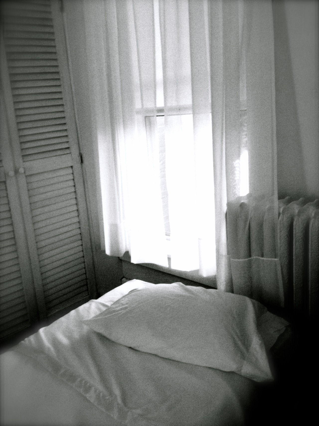 teatime-boo:  “Ghosts could walk freely tonight, without fear of the disbelief