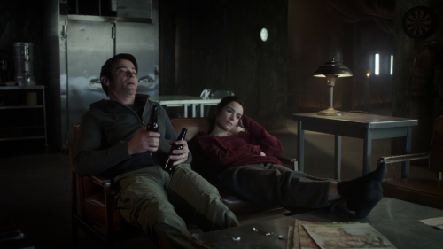 Timeless ScreencapsS2.E5 The Kennedy Curse