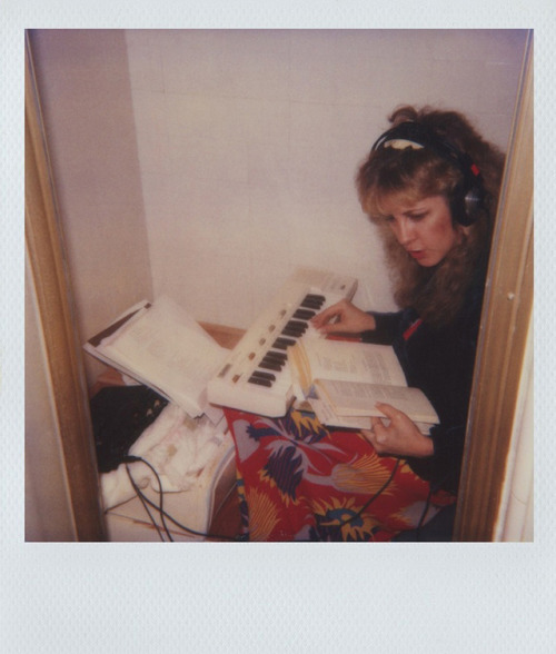 blairwitchz:Stevie Nicks polaroids ✫彡