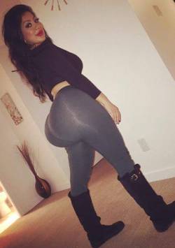 Big Persian Booty - DAMN THAT'S A PHAT ASS! PERSIAN BADDIE Big Booty... - Tumbex