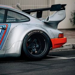 utwo:  RWB Porsche © keithrossphoto 