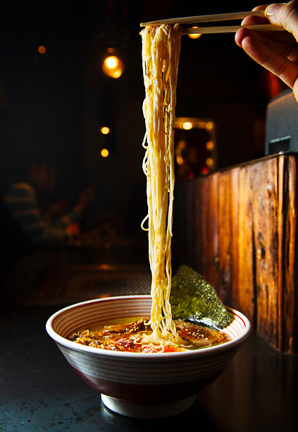 ayyeeeitzleona:  kateoplis:  Holy Ramen: 10 slurp-worthy joints in NYC  