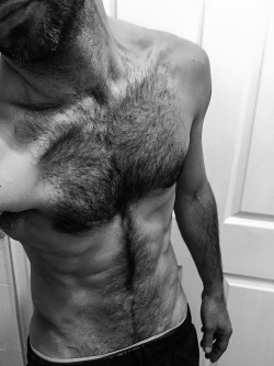 Sexy-Uredoinitright:  I Need Someone To Brush Me Lol….     It Just Doesn’t Quit