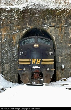 railroad-girl-in-germany