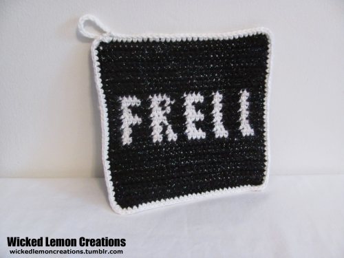 Crochet - Farscape Inspired “Frell” PotholderI NEEDED to make SOMETHING with “frel