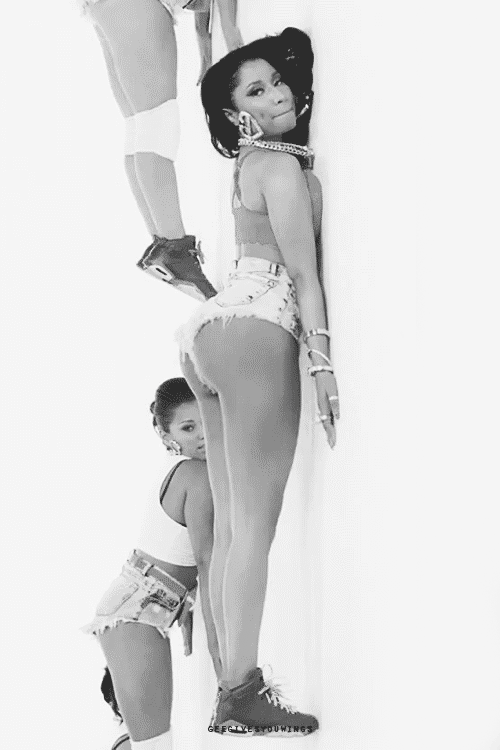 wobblies-and-puzzles:  phattygirls:  BANG BANG!  W-a-P