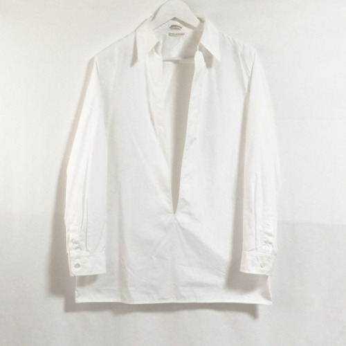 lacollectionneuse: HERMESエルメス ヴァルーズ シャツ マルジェラ/アーティザナル shirt with plunging neckline • marti