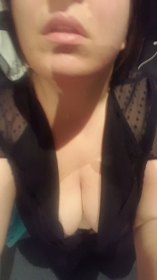 curiouswinekitten2:  We missed you last week. I hope you had a great holiday.  Here is a different POV this week. Http://loulouxoxo.tumblr.com  💋💋💋.  Thank you!  I missed it too.  I love your lips.  Wow