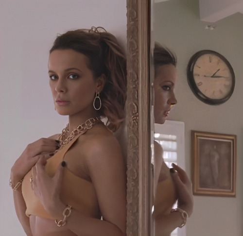 some-kate-beckinsale:  Kate Beckinsale