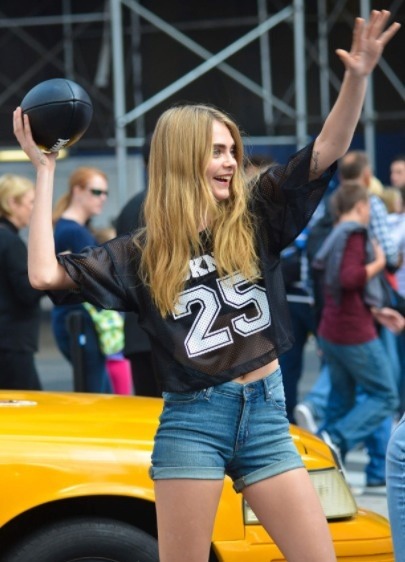 miss-caradelevigne:  Carablog
