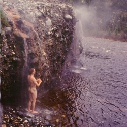 northernelectric:  Melozi hot springs, Alaska