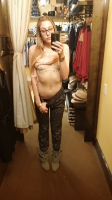 changingroomselfshots:  Can I get fired for this?
