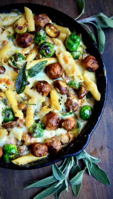 guardians-of-the-food:Creamy Mini Meatball and Brussels Penne