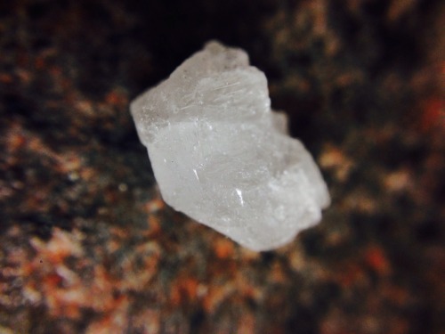 bigwing-littlewing: D-isomer North Korean crystal meth, literally the cleanest, purest and most powe