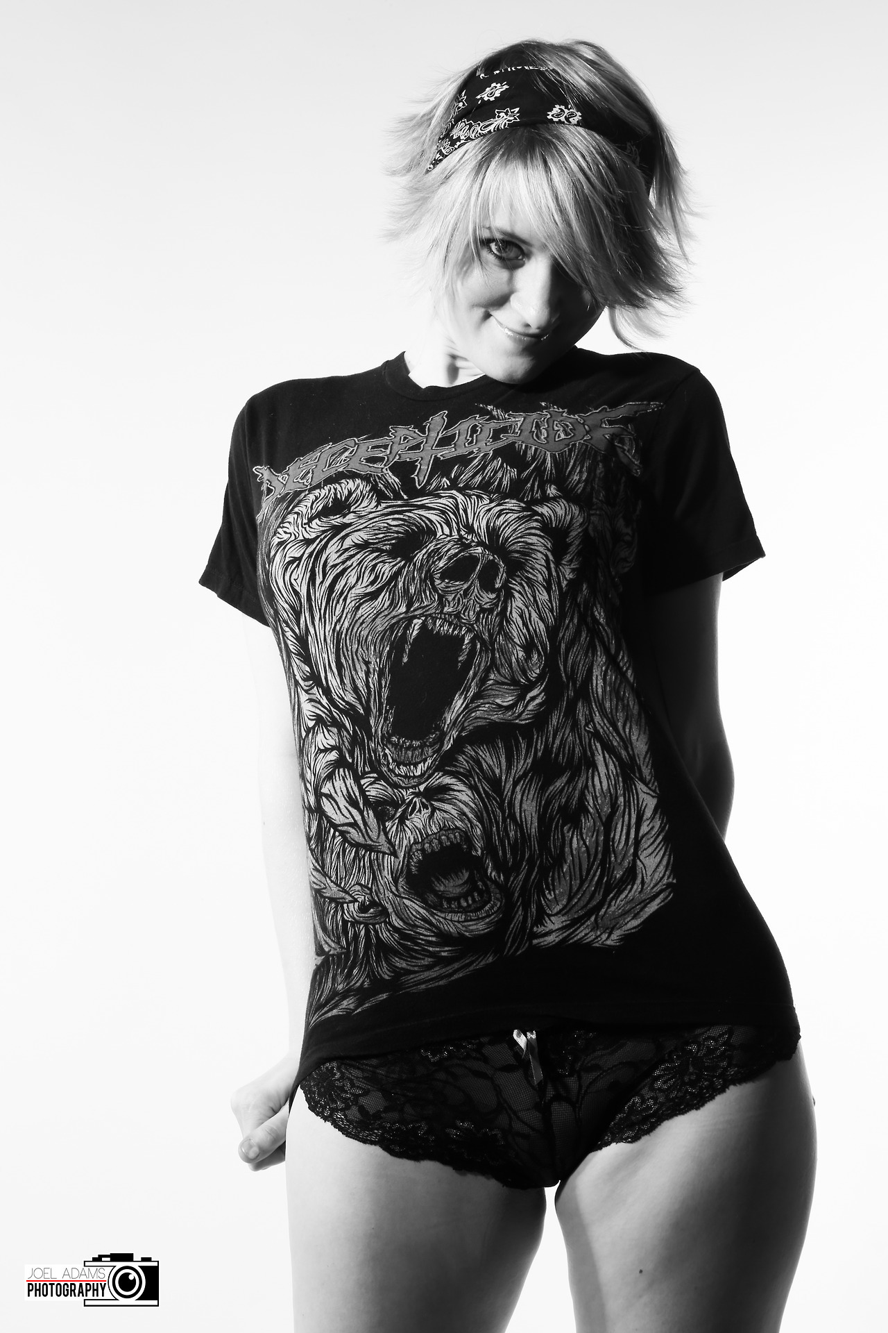 nalggotas:  Black &amp; White by Joel Adams