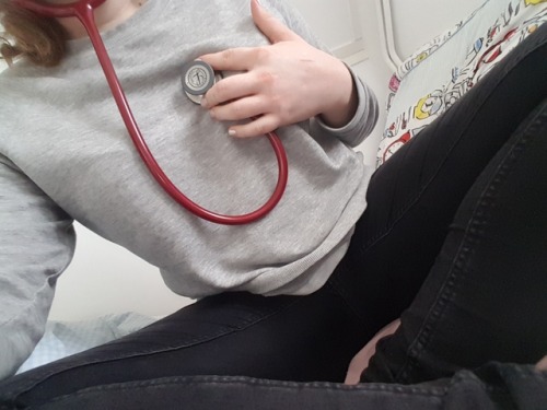 heartbeatsss:Enjoying my new toy ~ 71 bpm