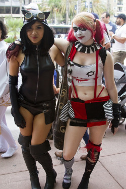 whybecosplay:  Catwoman and Harley (by V