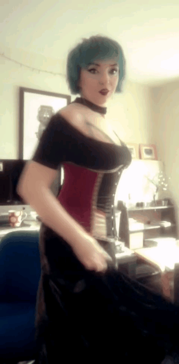 satans-knitwear:Elven bar wench, at your service ✨Treat me ~ Tip me 