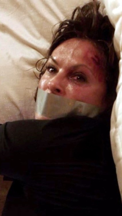 vekolroad:Mariska Hargitay in Law and Order, Special Victims Unit, Season 15, Episode 1, One of the 