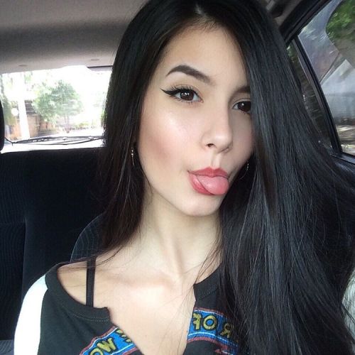 http://streetgrl.tumblr.com/post/155996147407
