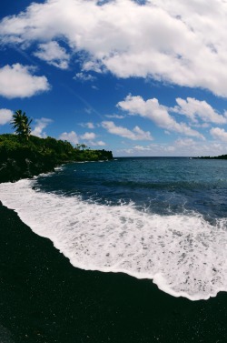 sassafranski:  black sand