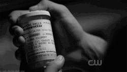 https://64.media.tumblr.com/93a6072d26dae9d172fc9a7e2769df42/tumblr_mheh54mlMq1rkxhl0o1_500.gif
