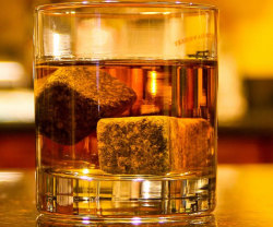 Awesomeshityoucanbuy:  Whiskey Stones Say Goodbye To Watered Down Cocktails Once