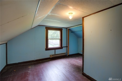 $149k/3 br/1280 sq ftHoquiam, WAbuilt in 1918