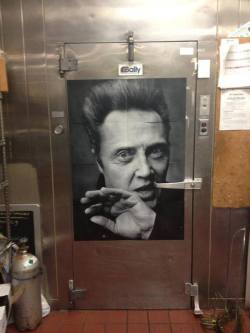 WALKEN FREEZER.  XD