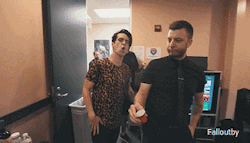 Falloutby:  I’ve Been Laughing At This Gif I Made For Like 5 Minutes