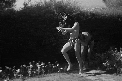 connieportershiplog:  tripnight:  loverofbeauty:  From Jean Cocteau’s Film:  Le