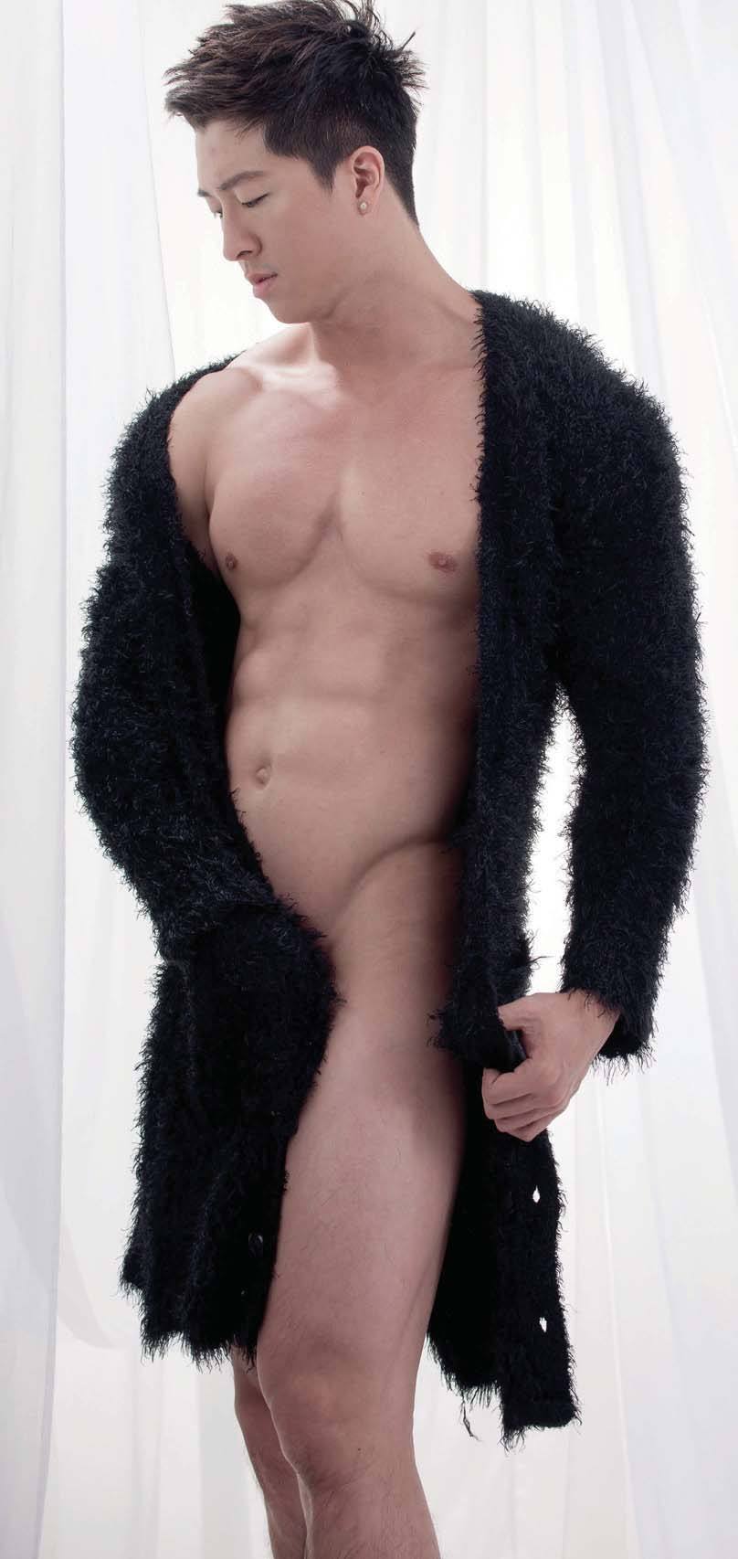hunkxtwink:  Jason CheeHunkxtwink - More in my archive 
