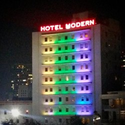 Beautiful view of a festive #neworleans hotel during #mardigras.  This place goes all out for #fattuesday!!!