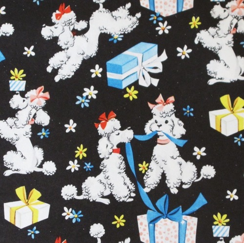 girl-o-matic:Vintage 1950’s wrapping paper