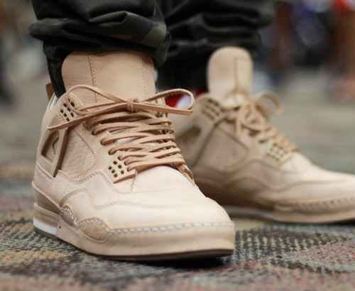 Air Jordan 4 ‘Hender Scheme’.More sneakers here.