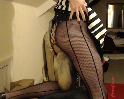 corsetcassie:  now I have two tails :D  