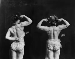 blaqandsassy:  vintageeveryday:  Fantastic vintage photos of beautiful muscular women in the early 1900s  Dream Girl