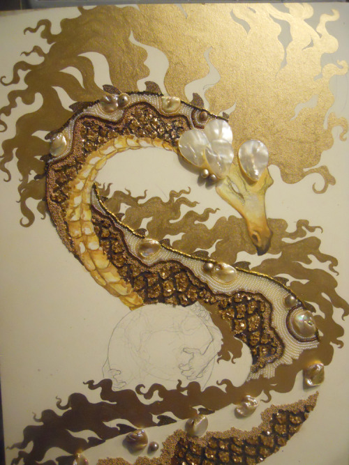 dreamabyss: really-saraleee: patchworkurchin: drovie: Hi I did more work on my dragon today. I&rdquo