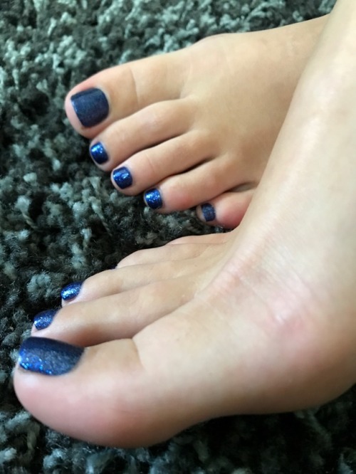 sashasoles:  My new Pedi.