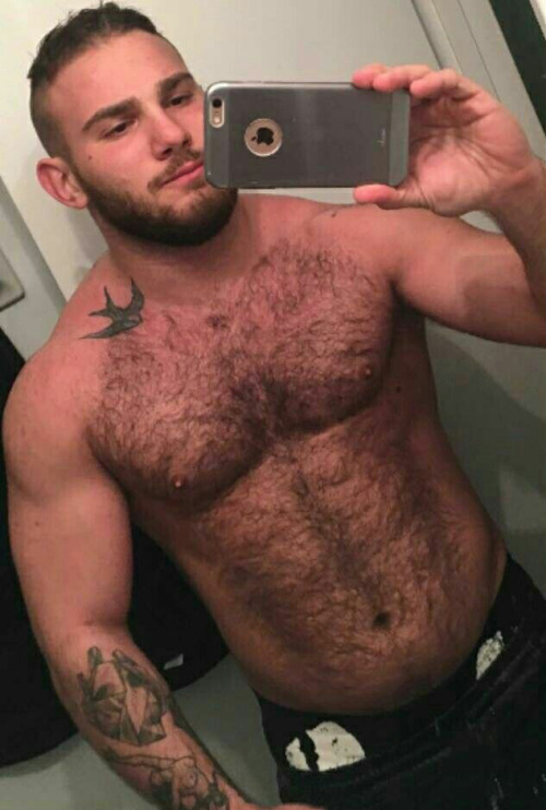 xxxnewstitch:  Guapo
